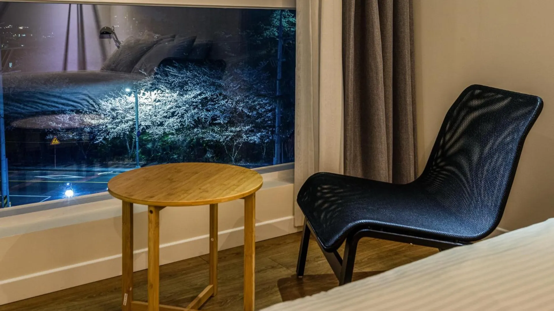 Dodubong Stay Hotel 済州市